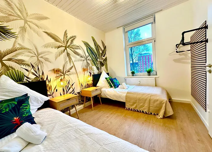 Dschungel Apartment, Netflix, Sonos, Nahe Messe Düsseldorf, Helios Klinik, Innenstadt * Krefeld